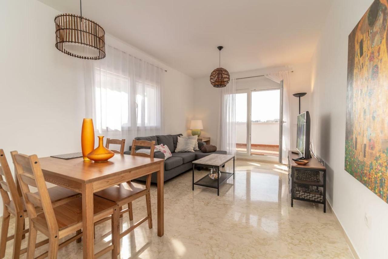 Апартаменти Recently Decorated 2Bdr Penthouse In Фуенхірола Екстер'єр фото
